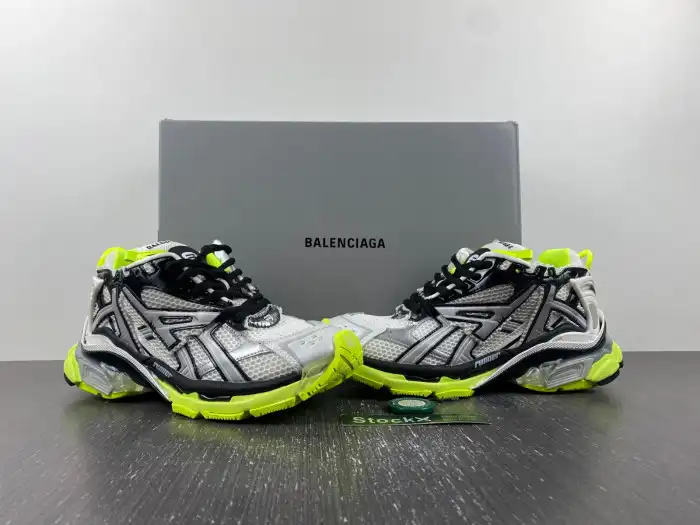 Rep TBkick BLCG RUNNER SNEAKER 677403 W3RBP 1093 0122