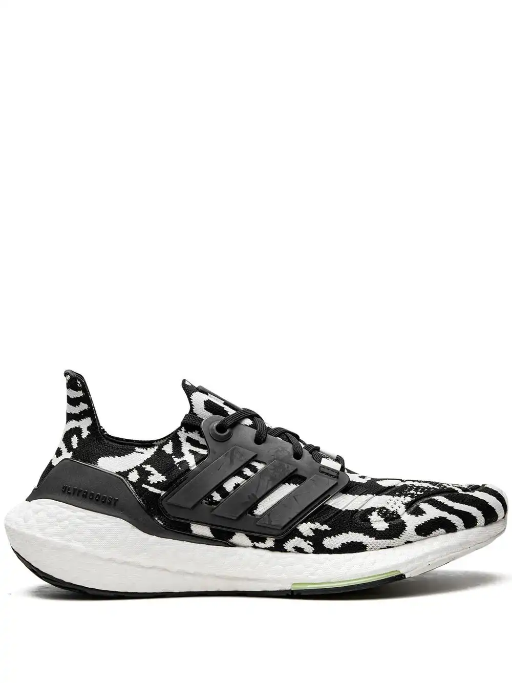 Rep TBkick adidas Ultraboost 22 