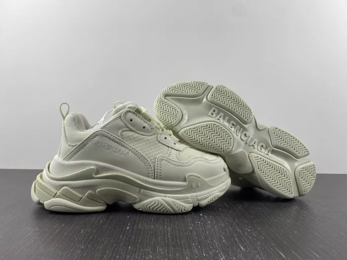 Rep TBkick BLCG TRIPLE S SNEAKER 524039 W2CR5 9001 0119