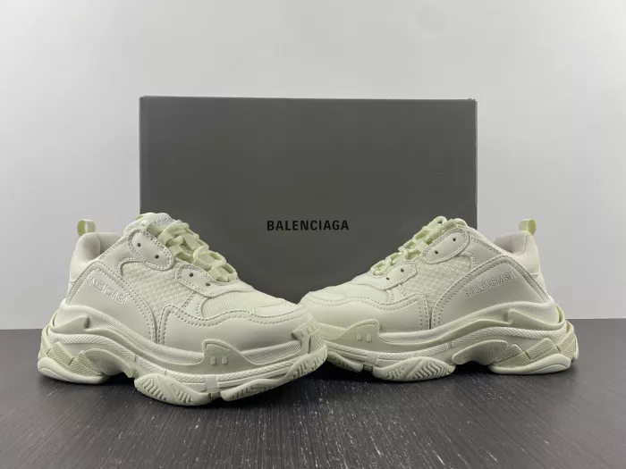 Rep TBkick BLCG TRIPLE S SNEAKER 524039 W2CR5 9001 0119