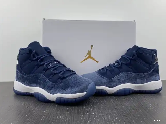 Cheap TBkick Navy Jordan 11 WMNS Velvet Air AR0715-441 Midnight 0227