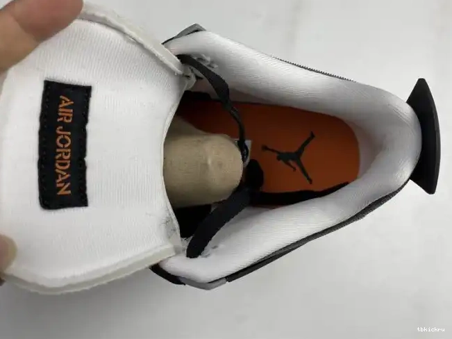 Reps TBkick (W) Jordan CW7183-100 Starfish Air 4 Retro 0221