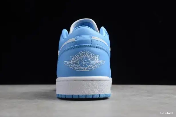 Rep TBkick Air 1 Jordan UNC (W) Low AO9944-441 0214