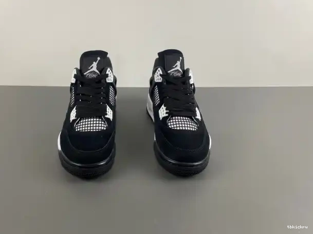 Rep TBkick JORDAN 4 FQ8138-001 THUNDER