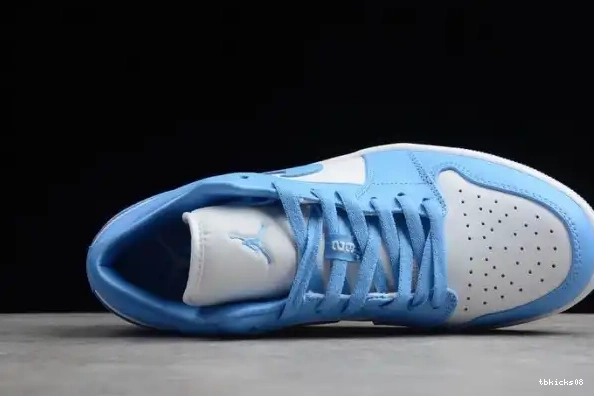 Rep TBkick Air 1 Jordan UNC (W) Low AO9944-441 0214