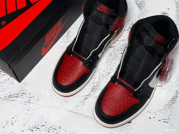 Reps TBkick Retro 1 555088-610 OG Air Toe Bred High Jordan 0221