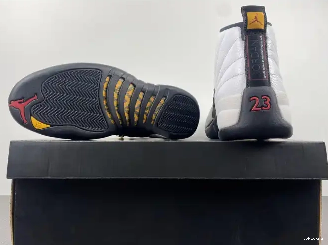 Cheap TBkick (2013) Jordan 12 Taxi Retro 130690-125 0217