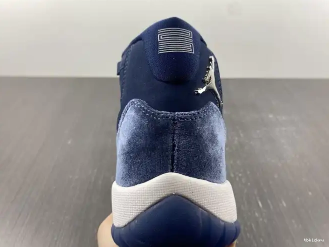 Cheap TBkick Navy Jordan 11 WMNS Velvet Air AR0715-441 Midnight 0227