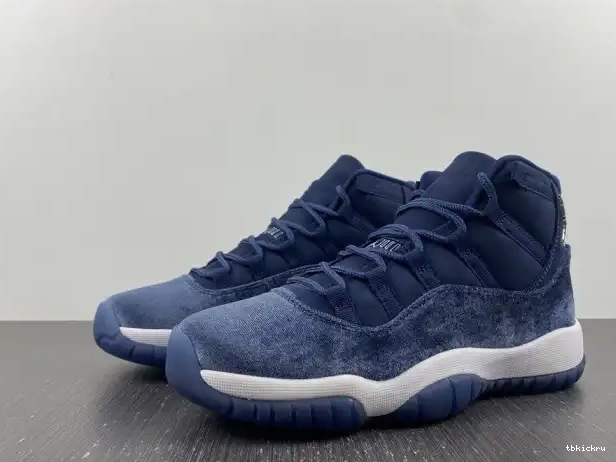 Cheap TBkick Navy Jordan 11 WMNS Velvet Air AR0715-441 Midnight 0227