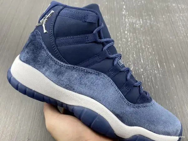 Cheap TBkick Navy Jordan 11 WMNS Velvet Air AR0715-441 Midnight 0227