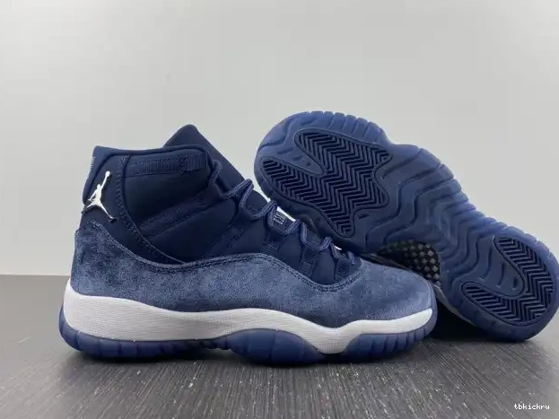 Cheap TBkick Navy Jordan 11 WMNS Velvet Air AR0715-441 Midnight 0227