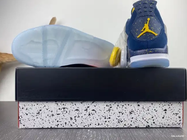 Reps TBkick Air AJ4-1036660 Jordan (PE) Michigan 4 Retro 0220