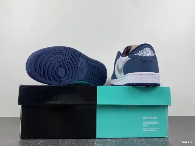 Rep TBkick CJ7891-400 1 Midnight Jordan Navy Low SB 0216