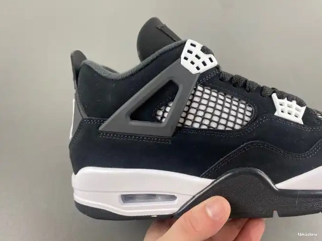 Rep TBkick JORDAN 4 FQ8138-001 THUNDER