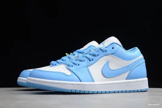 Rep TBkick Air 1 Jordan UNC (W) Low AO9944-441 0214