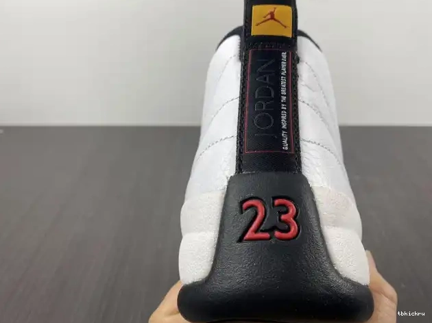 Cheap TBkick (2013) Jordan 12 Taxi Retro 130690-125 0217