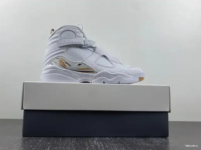 Reps TBkick OVO White 8 AA1239-135 Retro Jordan 0322