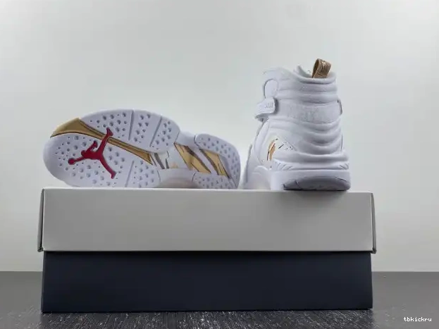 Reps TBkick OVO White 8 AA1239-135 Retro Jordan 0322
