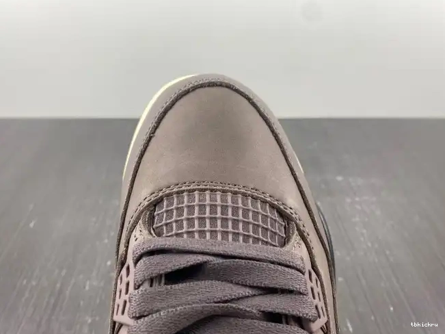 Rep TBkick A Maniere 4 Retro Ore DV6773-220 Violet Jordan Ma Air 0321