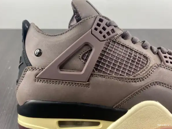 Rep TBkick A Maniere 4 Retro Ore DV6773-220 Violet Jordan Ma Air 0321