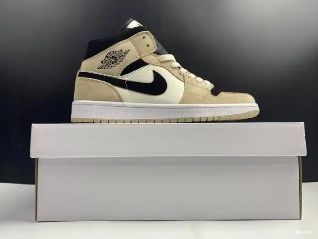 Rep TBkick 1 'Barely BQ6472 -800 Mid Jordan Air Orange' 0317