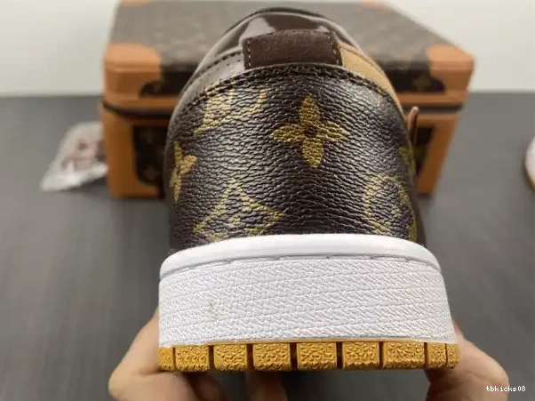 Cheap TBkick OW Air 1 AJ1 Jordan LOW x Off-Louis 0320